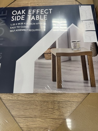 Square oak effect wood - oak,