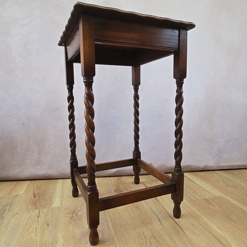 Vintage oak barley twist - vintage,