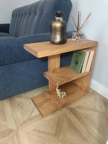 Rustic wooden shape - e, side